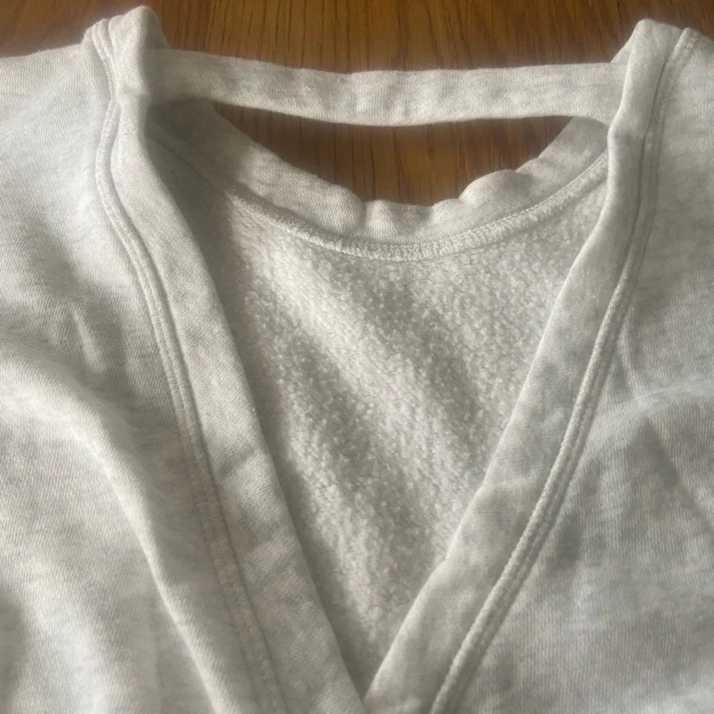 Old Navy Active Girls Size 10 Cropped Sweatshirt